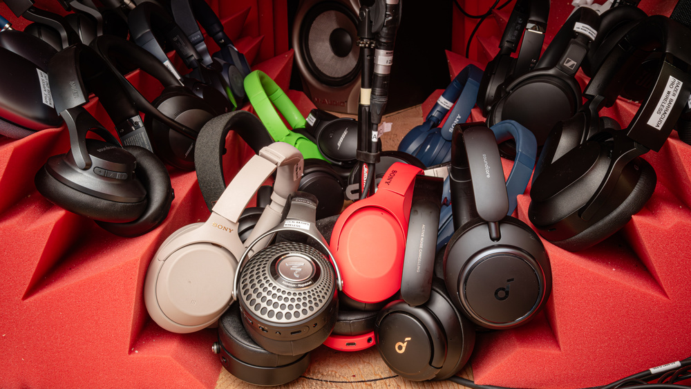 Noise Cancelling Headphones 2025